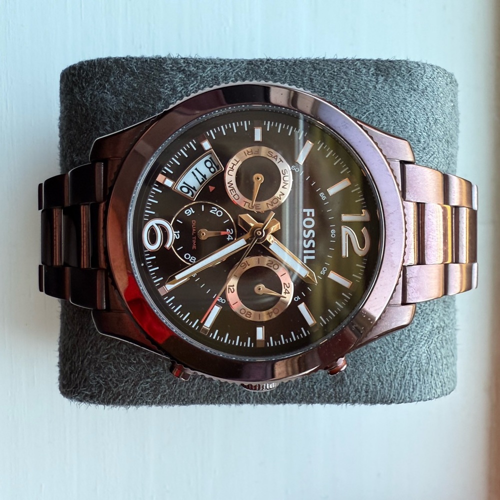 Fossil Maroon / Brown Metal Chronograph Watch